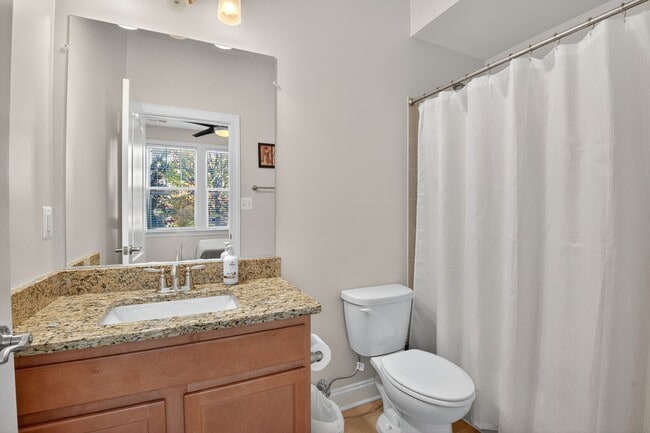 Foto del edificio - 7902 Yellowstone Way