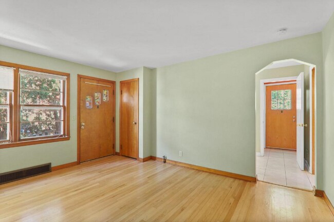 Foto del edificio - 2225 Winnebago St