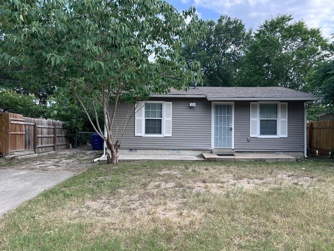 Building Photo - Wheatley Heights