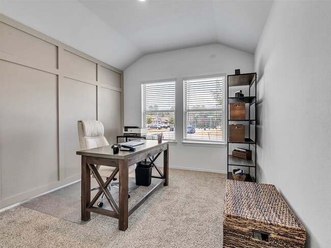 Building Photo - 2521 Honey Nest Ln