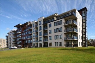 Building Photo - 245 Innovation Dr