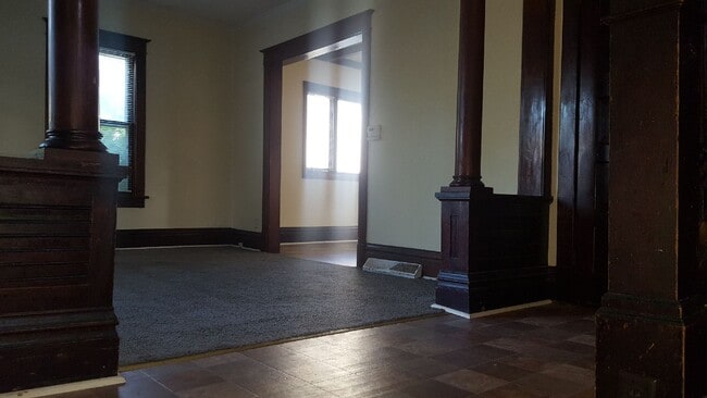 Foto del edificio - 1122 Wellington St