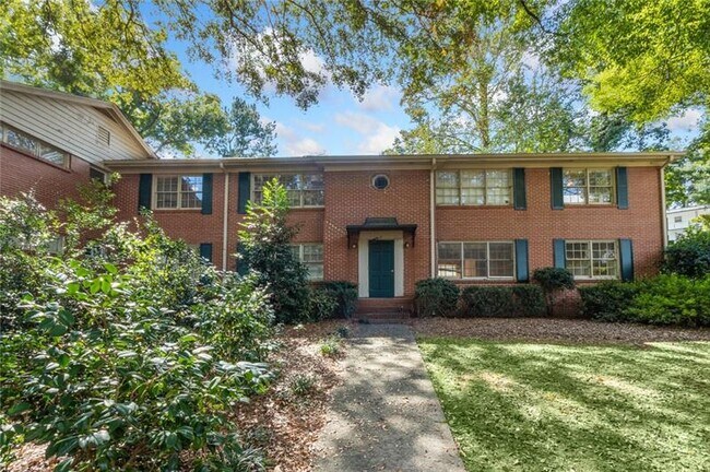 Building Photo - 425 Lindbergh Dr NE