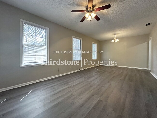 Building Photo - 1022 Brandywine St