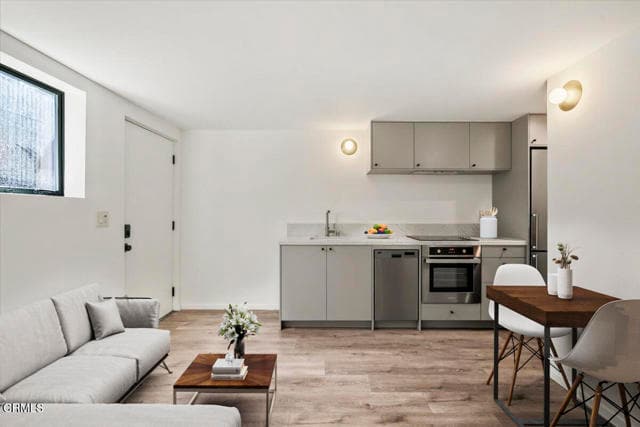 Building Photo - 3181 Verdugo Pl