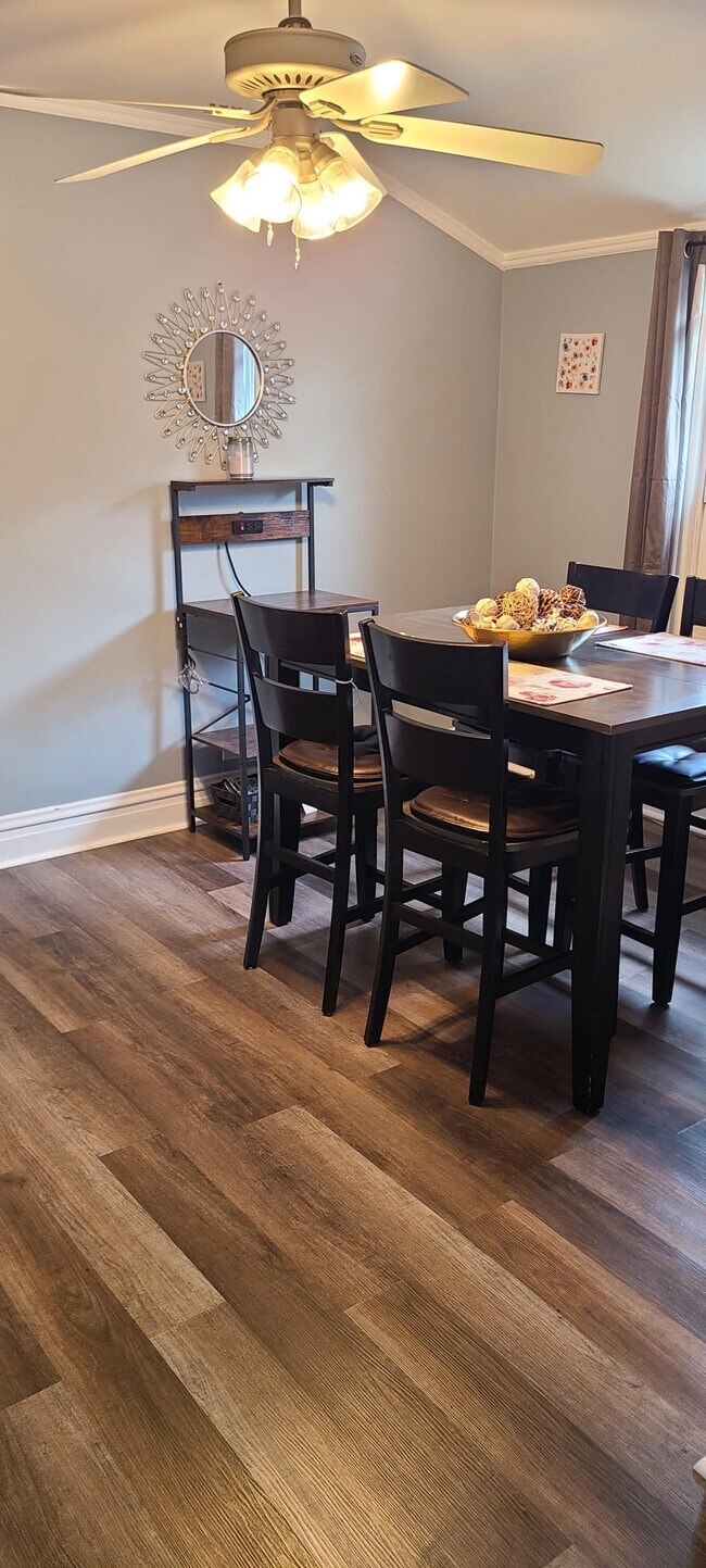 Foto del edificio - 5217 S Major Ave