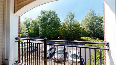 Interior Photo - Signal Hill Apartment Homes