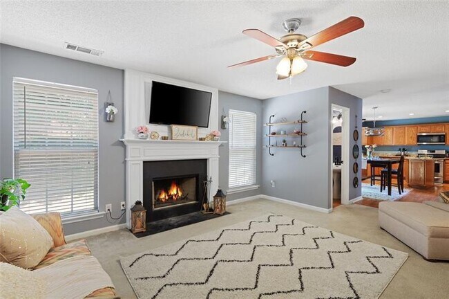 Building Photo - 2456 Hampton Estates Dr SW