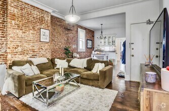 Building Photo - 1007 Willow Ave