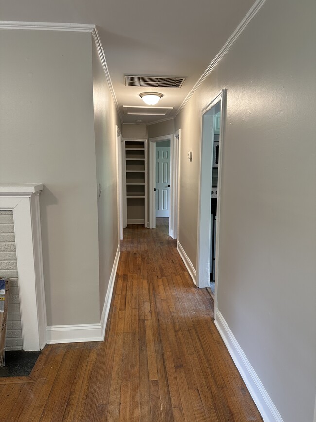 Hallway leading to bedrooms - 76 Downing St