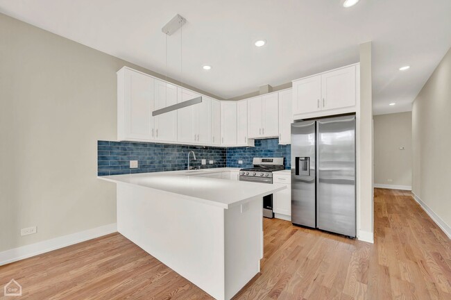 Foto del edificio - 4605 S St Lawrence Ave