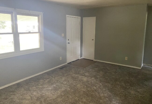 Foto del edificio - 2013 Greendale Dr