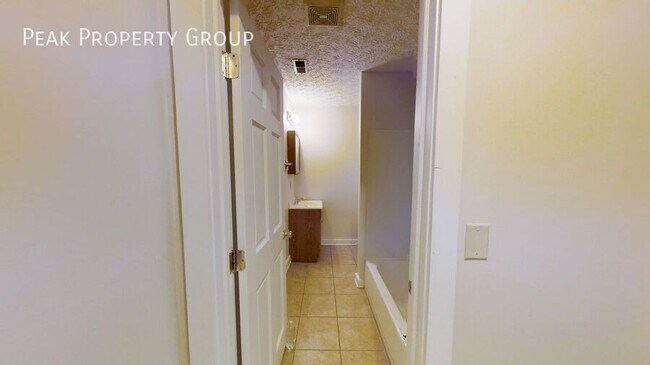 Foto del edificio - 45 Euclid Ave