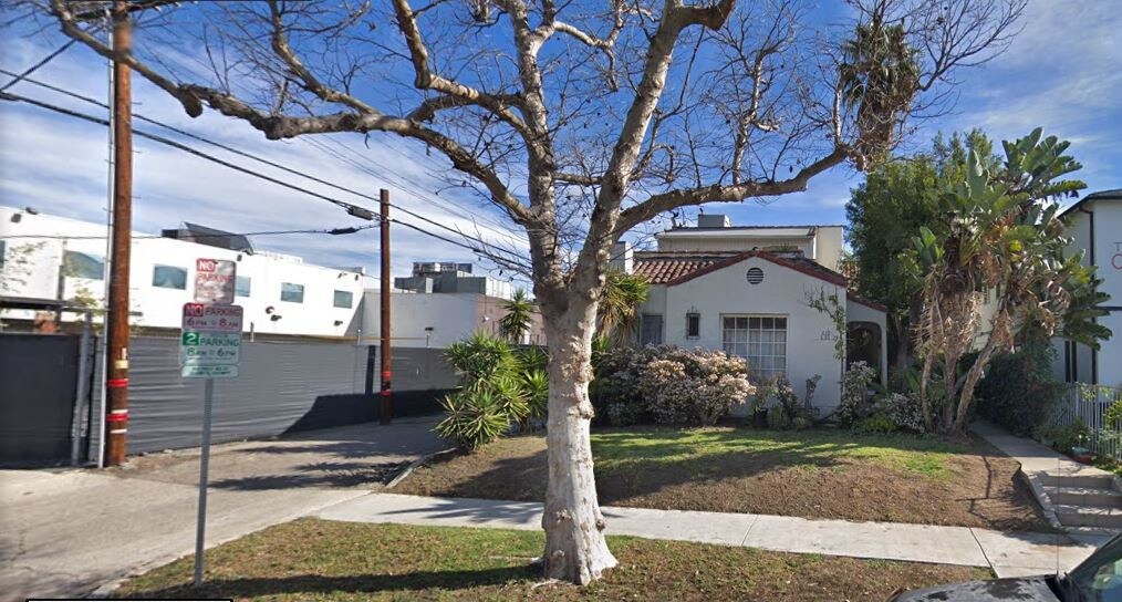 Building Photo - 632-638 N Orange Dr