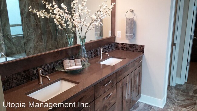 Foto del edificio - 3 br, 3 bath House - 3025 NW Clubhouse Drive