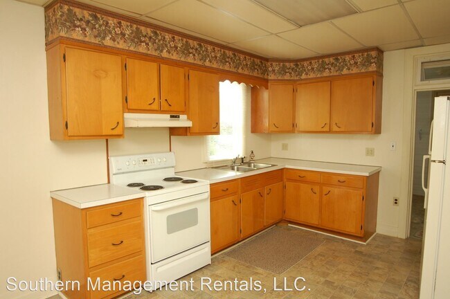 Building Photo - 1 br, 1 bath House - 19 Geiselman Dr.