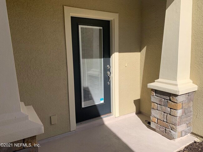 Foto del edificio - 7007 Berrybrook Dr