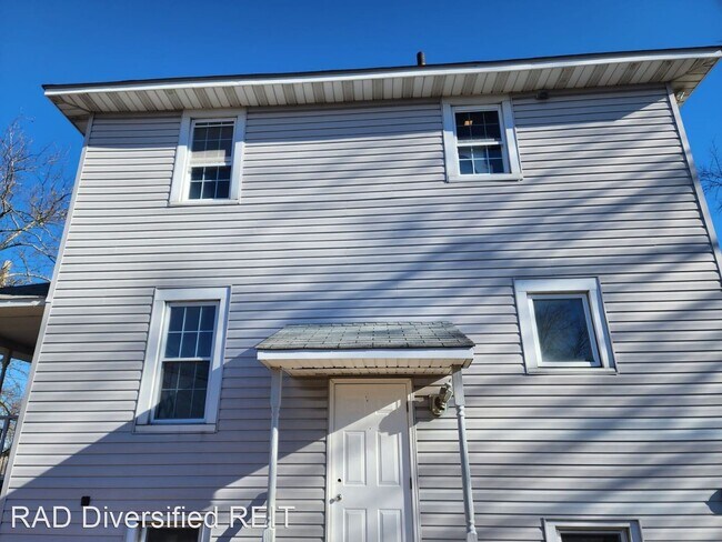 Foto del edificio - 2 br, 2 bath House - 200 Grant st