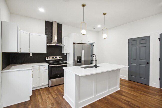 Foto del edificio - 782 Dixie Ave NE