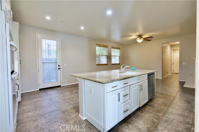 Foto del edificio - 8321 E Loftwood Ln