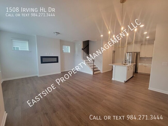 Building Photo - 1508 Irving Hl Dr