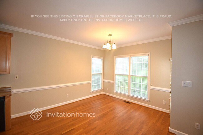 Building Photo - 912 Siena Dr