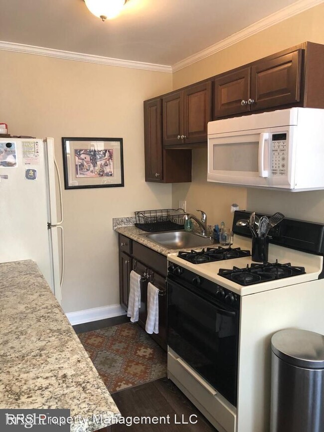 Building Photo - 1 br, 1 bath House - 4511 Avondale St  #204
