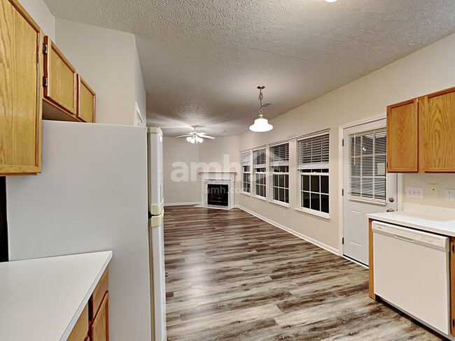 Building Photo - 1007 Rutherford Way