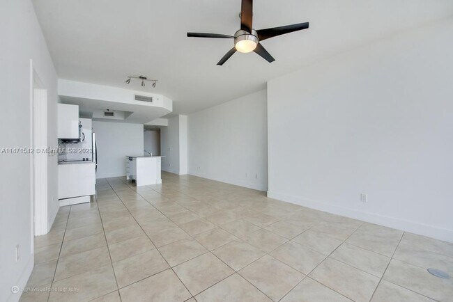 Building Photo - 888 Biscayne Blvd