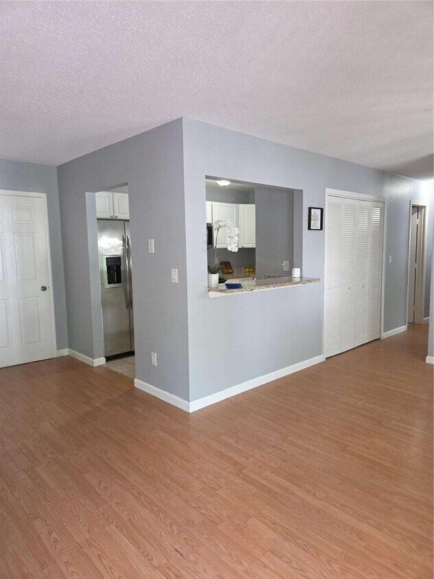 Primary Photo - 3599 Woodbriar Cir