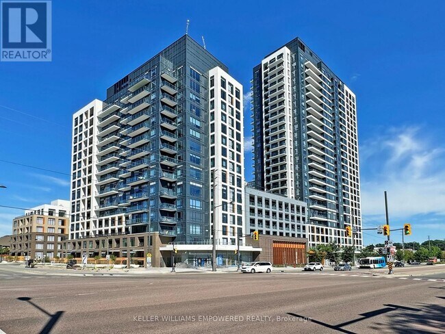 Photo du bâtiment - 7950 Bathurst St