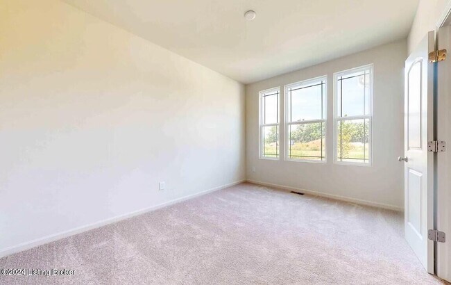 Foto del edificio - 7618 Fair Ln