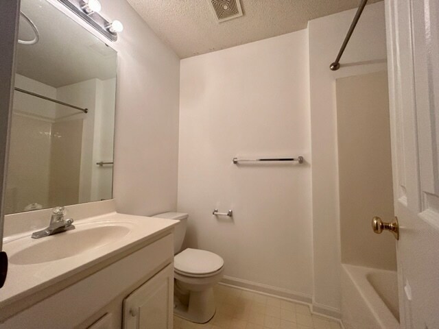 Foto del edificio - 1034 Ivy Glen Dr