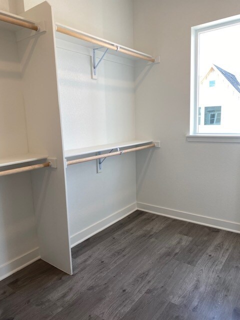 Building Photo - 1964 W 166th Dr