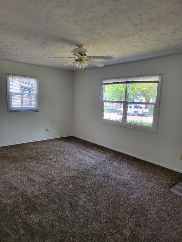 Building Photo - 2915 S 11th St