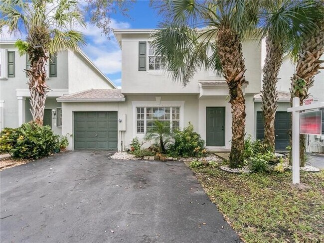 Foto del edificio - 6006 Plum Isle Way