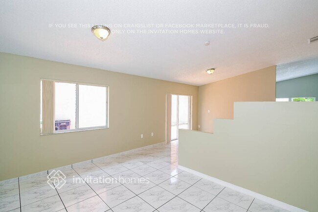 Building Photo - 14936 SW 39th St