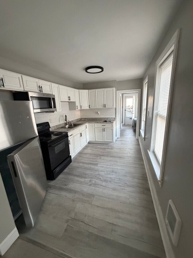 Photo - 253 S 13th St Apartment