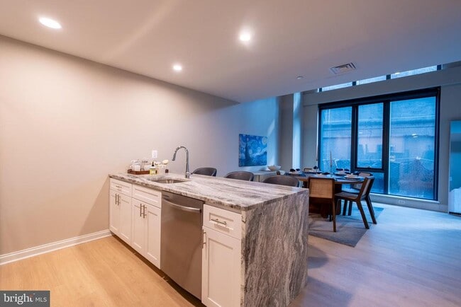 Building Photo - 2301 John F Kennedy Blvd