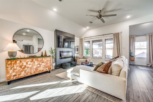 Foto del edificio - 1525 Wayback Dr