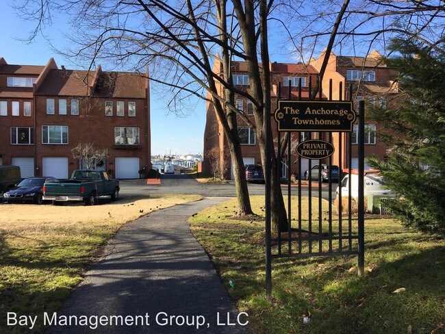 Foto del edificio - 3 br, 2.5 bath House - 2389 Boston Street