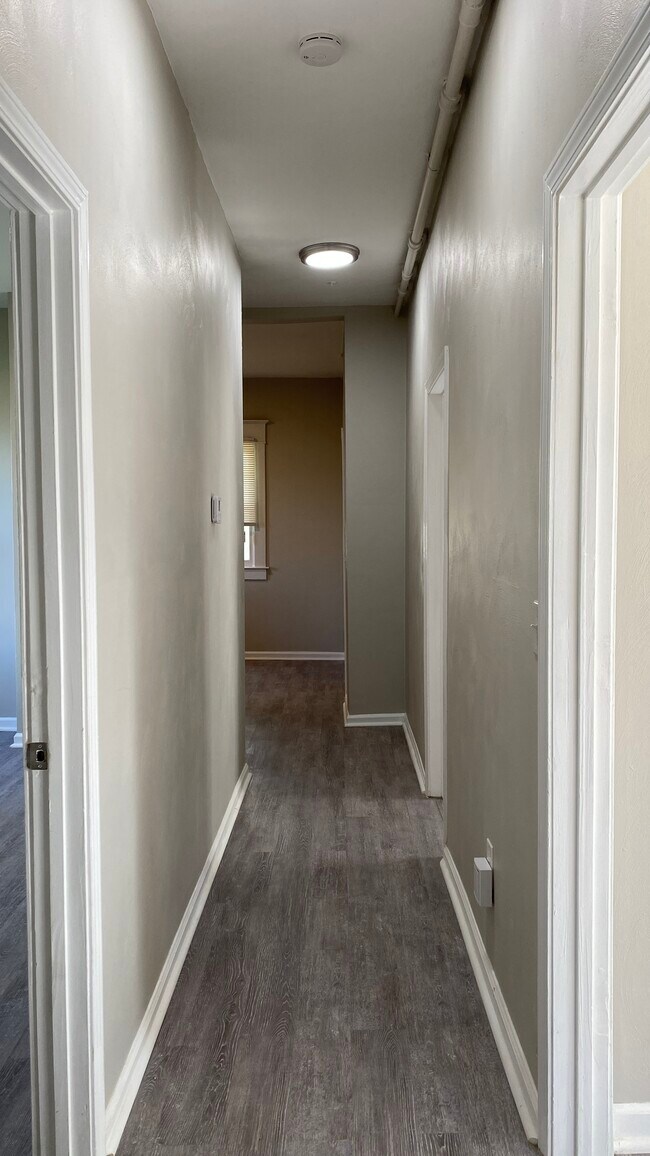 Unit A Hallway - 1321 Rorer Ave SW