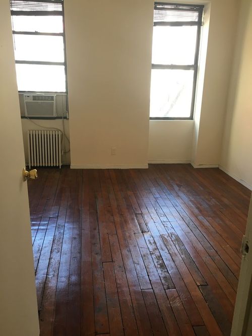 Foto del edificio - 345 E 13th St