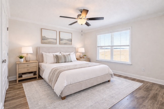 Building Photo - 204A Freightliner Way