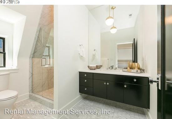 Foto del edificio - 3822 NE 8th Ave