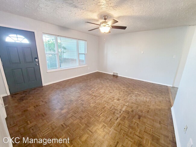 Foto del edificio - 4 br, 2 bath House - 807 N Berry Road