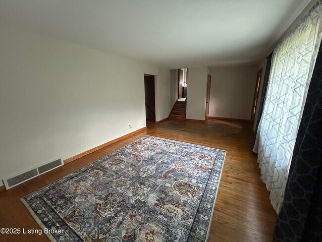 Foto del edificio - 1608 Whippoorwill Rd