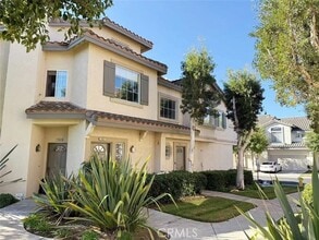 Building Photo - 7905 E Horizon View Dr