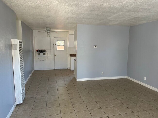 Foto del edificio - 16069 Spruce St