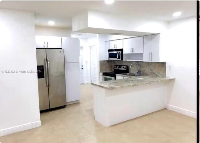 Foto del edificio - 1750 NW 27th Ave